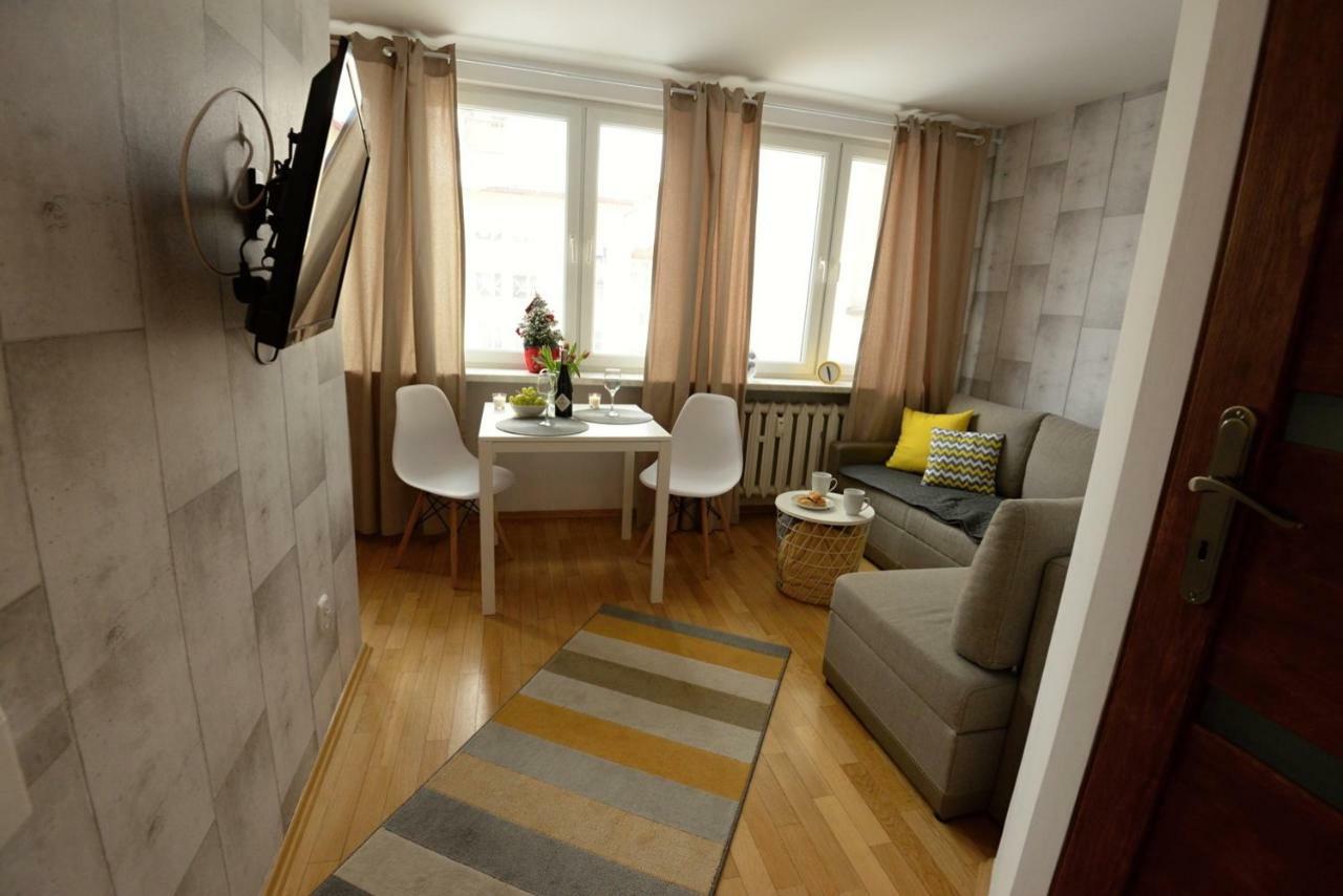 Ferienwohnung Apartament Columbus Ustrzyki Dolne Exterior foto